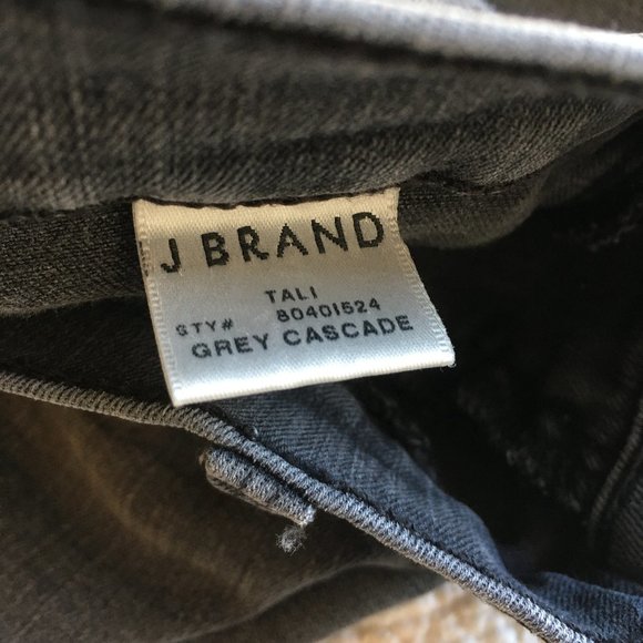 J Brand grey skinny jeans with zip at ankle and front pockets - Picture 3 of 6